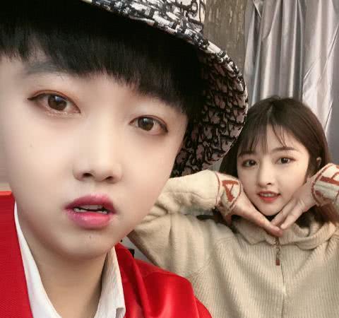 小可乐前女友爆料视频,揭秘恋情内幕